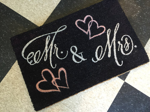 Coconut Fiber Mr & Mrs door mat